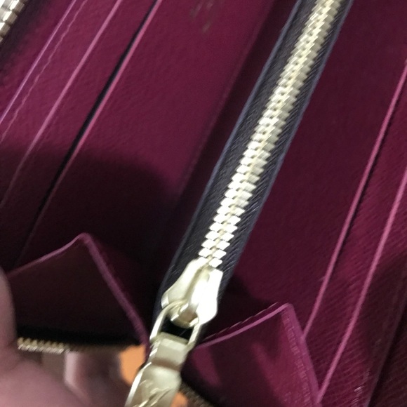 LV Clemence Wallet - Picture 11 of 12